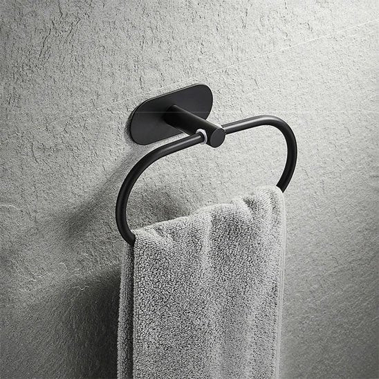 porte serviette salle de bain noir