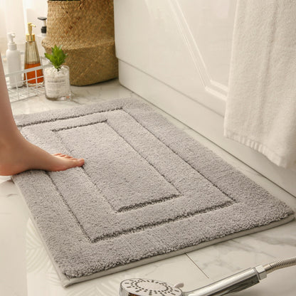 tapis de bain gris clair  