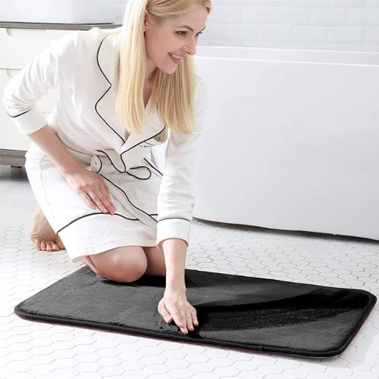 tapis de bain noir classique